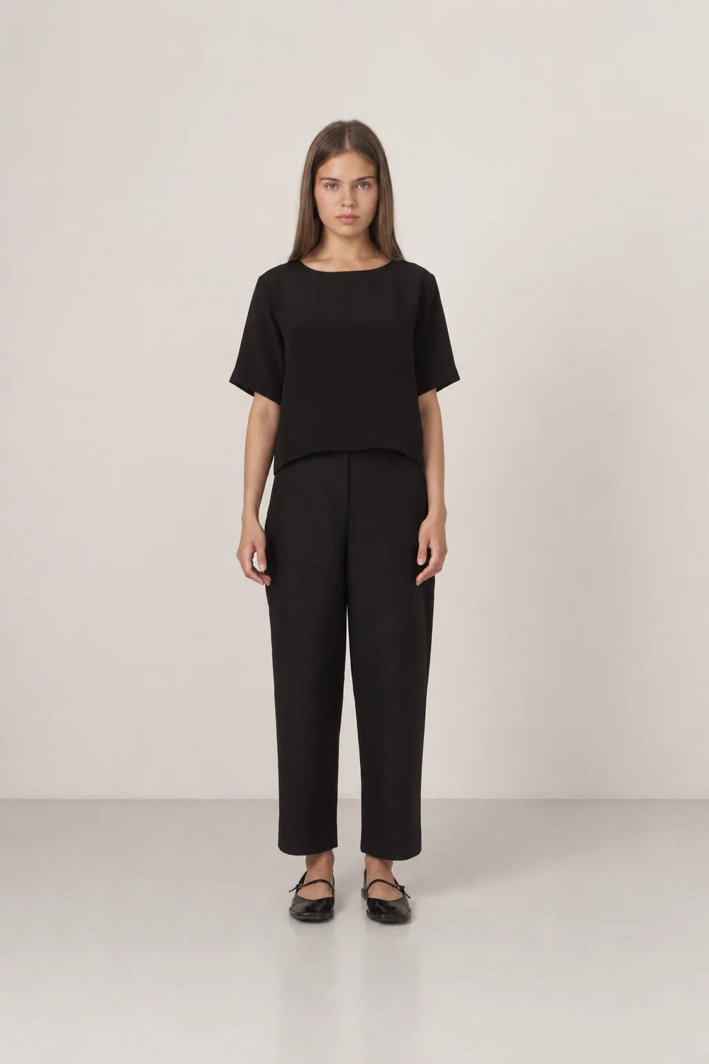 Barrel Leg Trousers Black