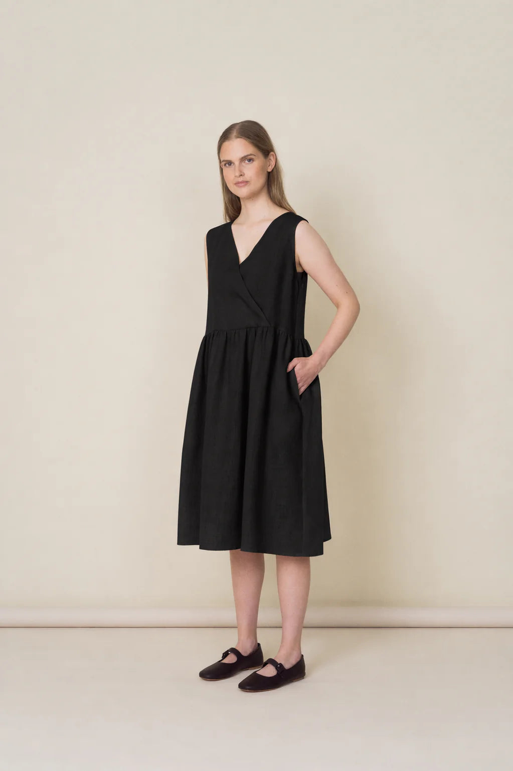 Linen Smock Dress - Black