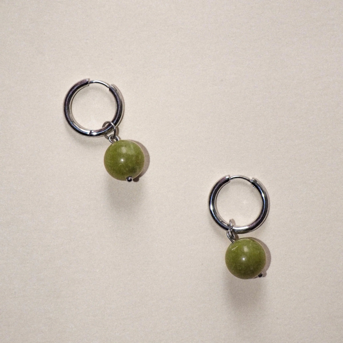Big green beads - korvakorut