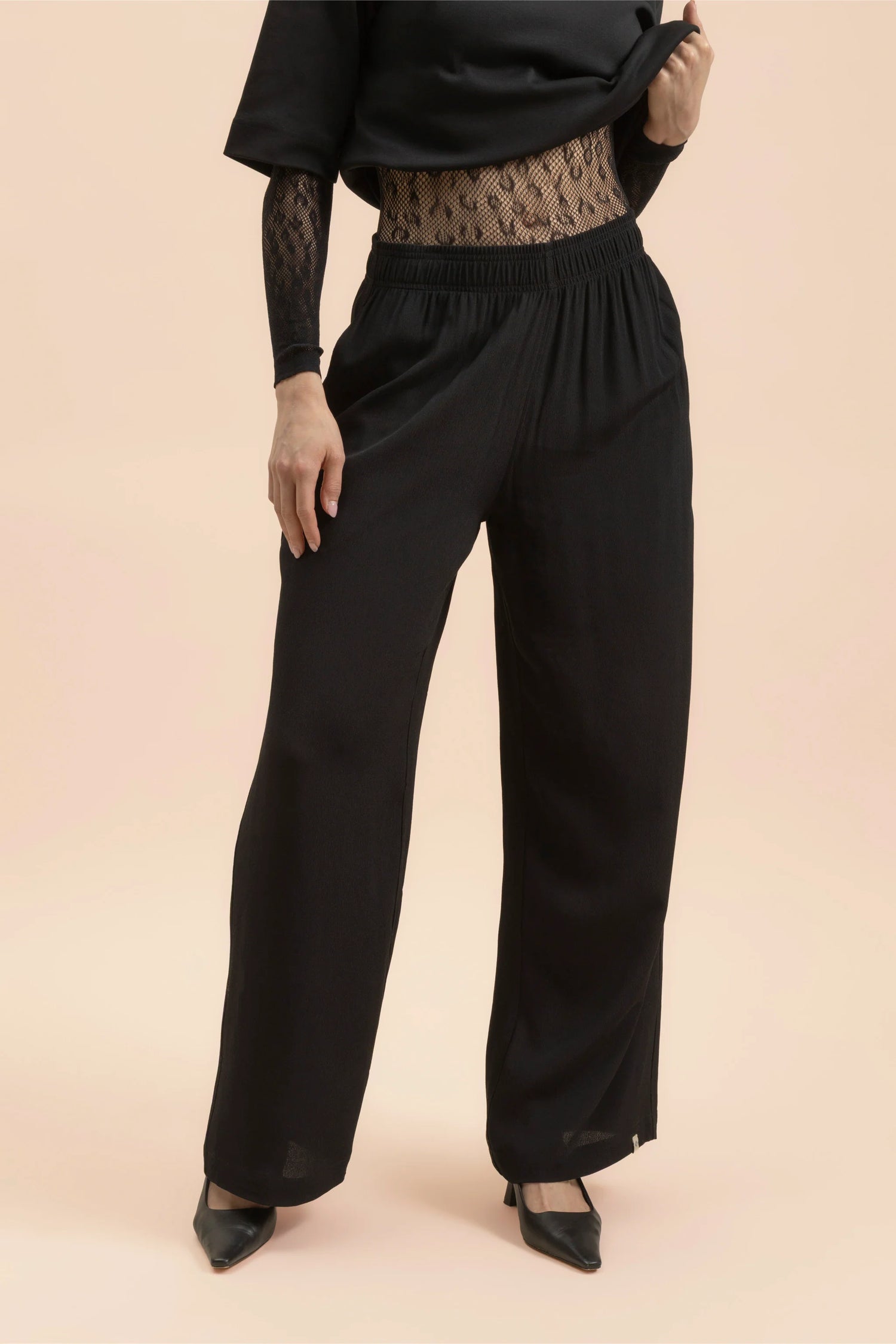 Crepe Trousers - Black