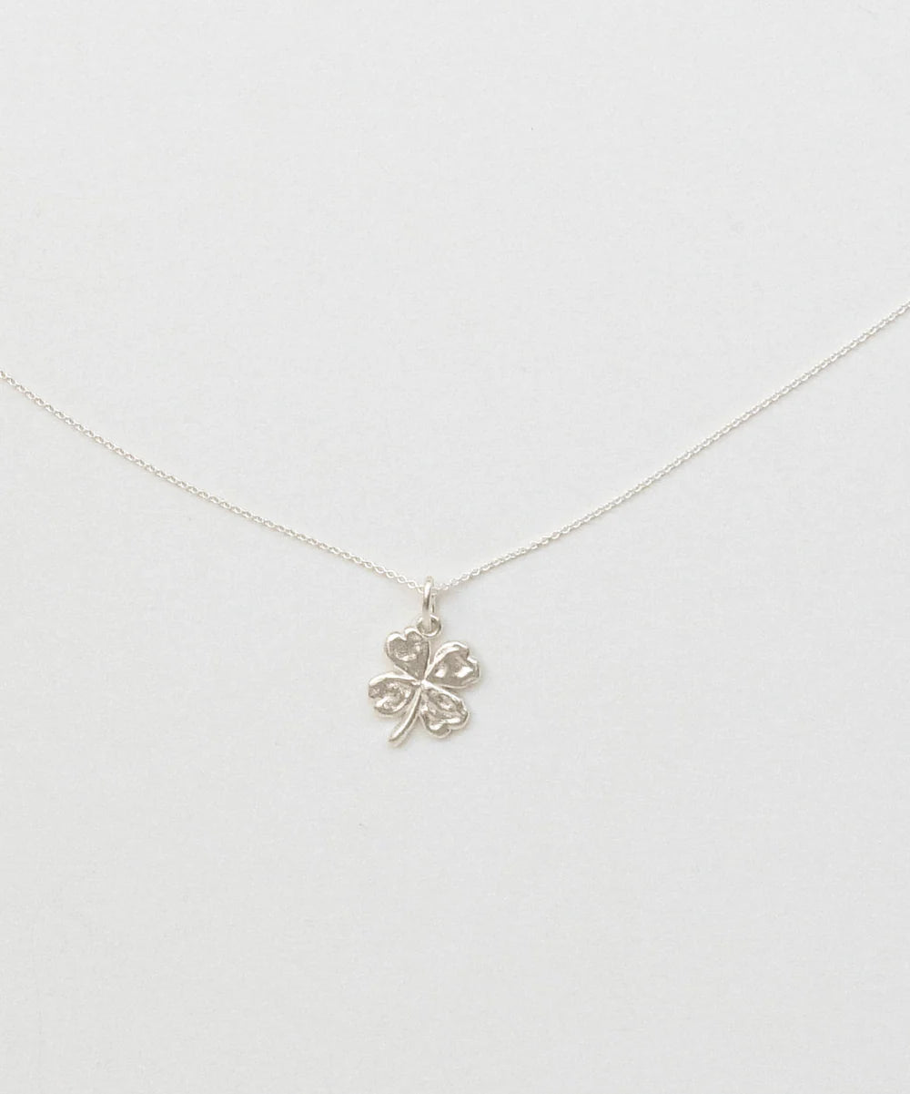 Aida x Hypend Lucky Clover Mini Necklace - Silver