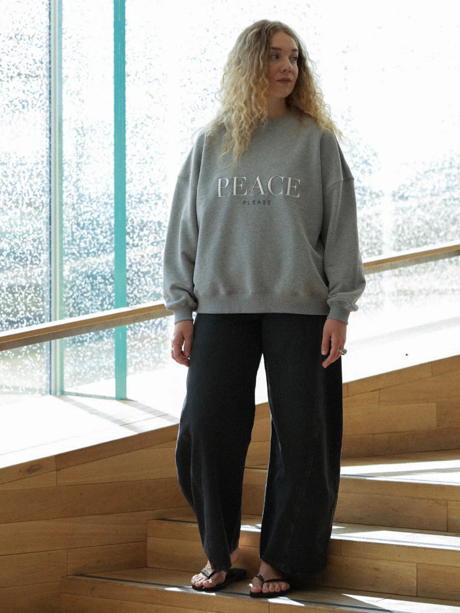 Grace Sweatshirt 'Peace Please' - Grey Melange