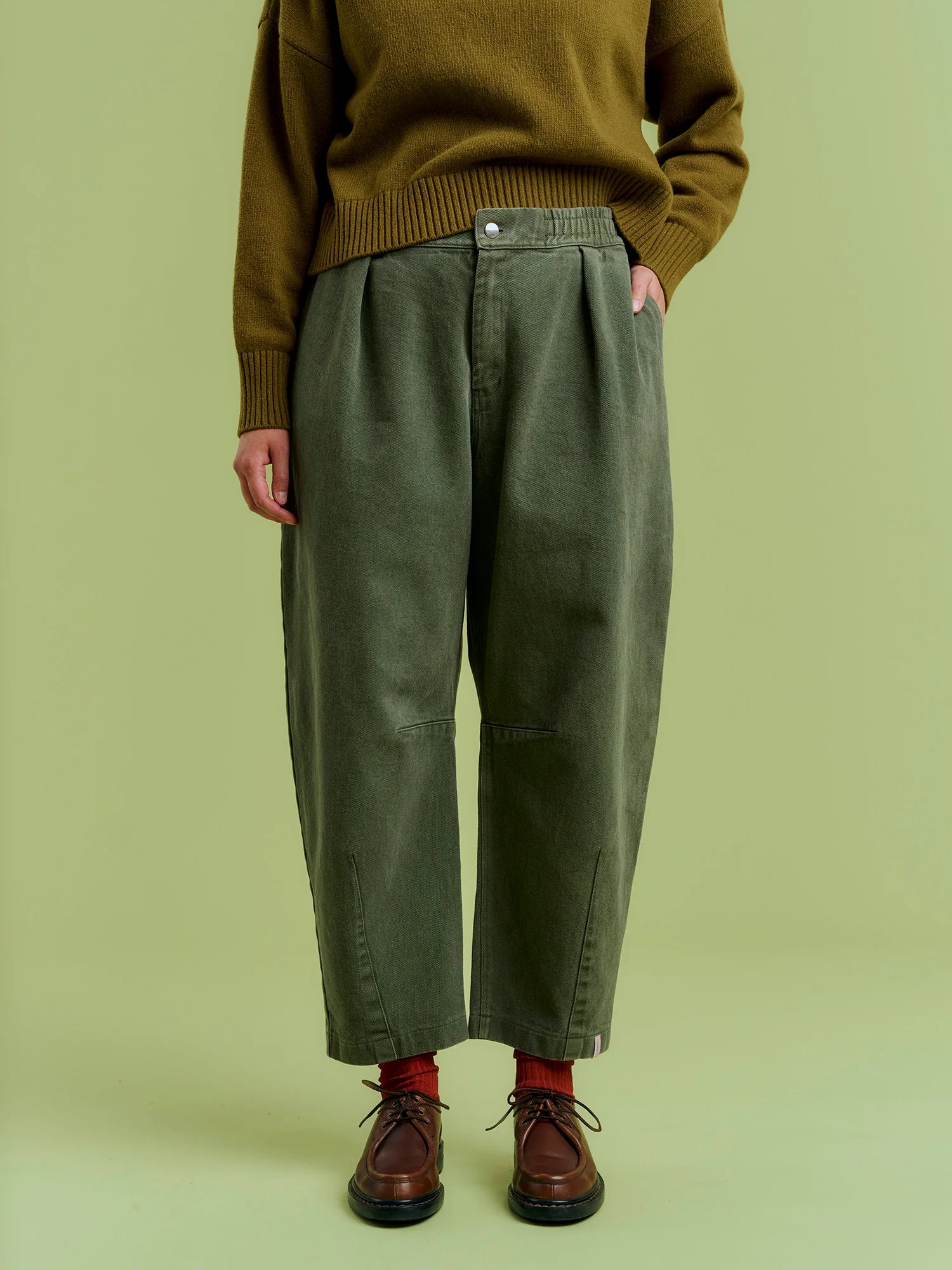 Luca Chinos - Olive Green