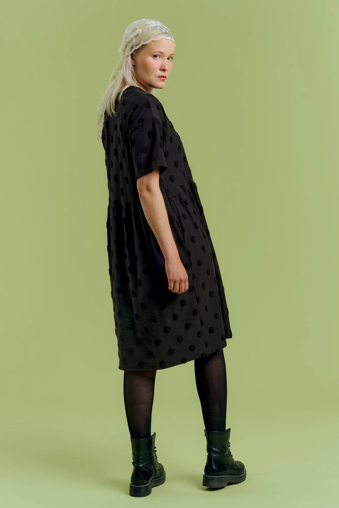 Ilta Dress - Black Big Dot