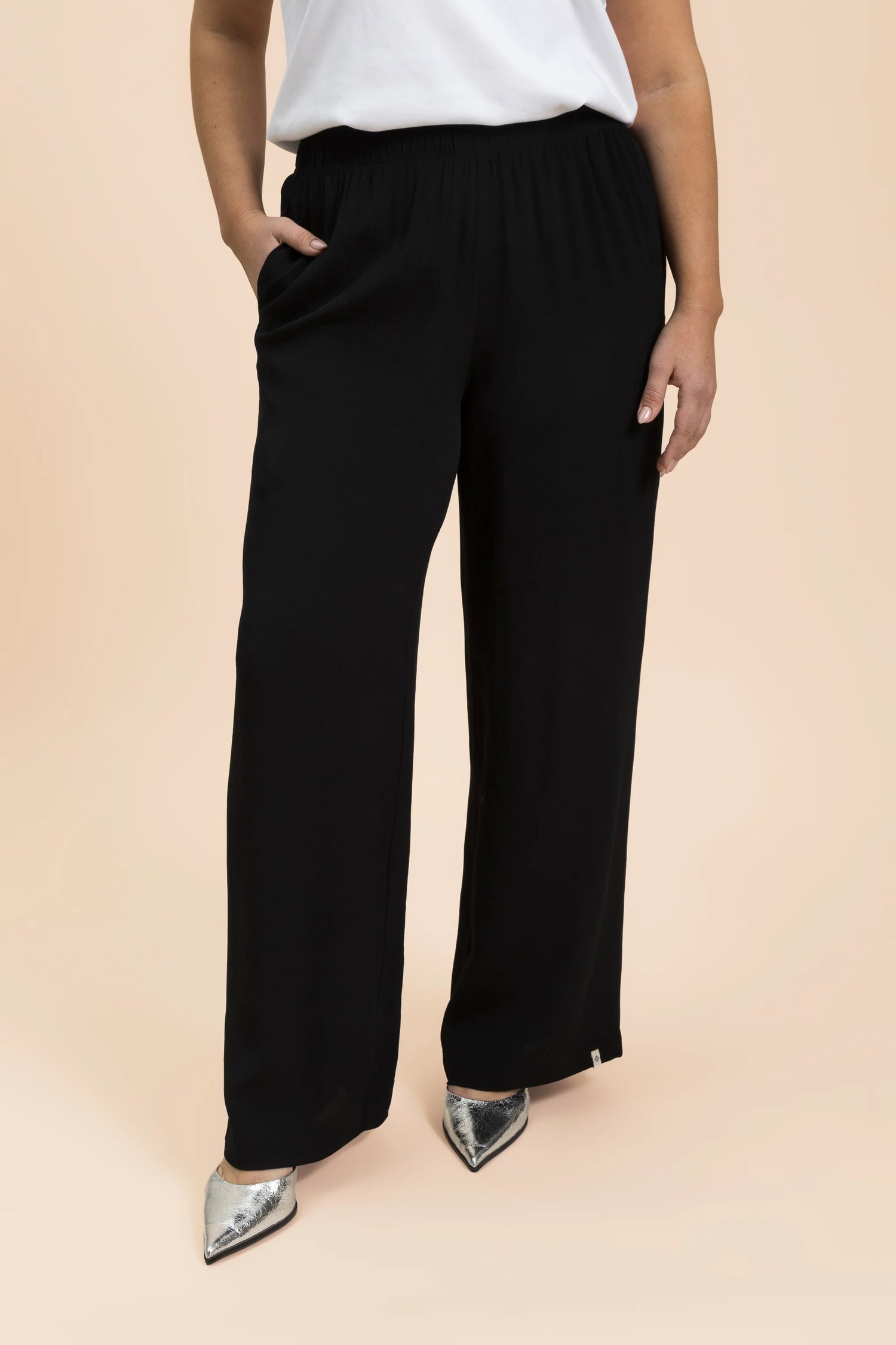 Crepe Trousers - Black