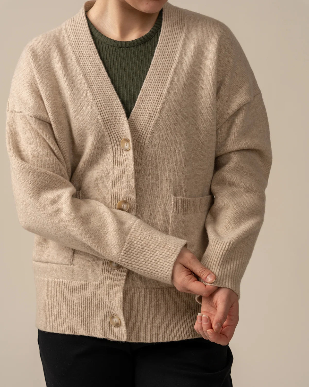 Kaste Neuletakki - Beige