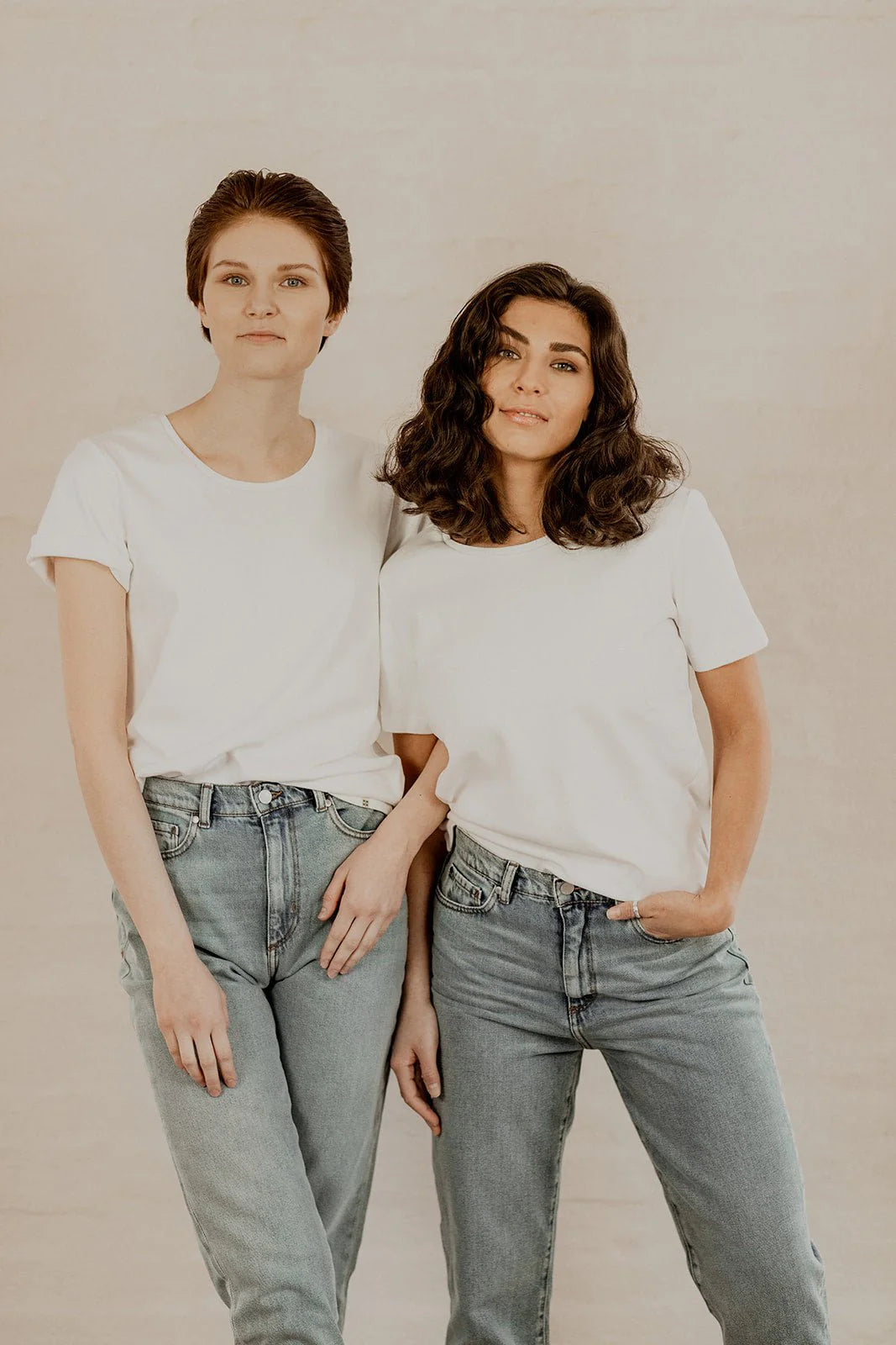The T-shirt - White