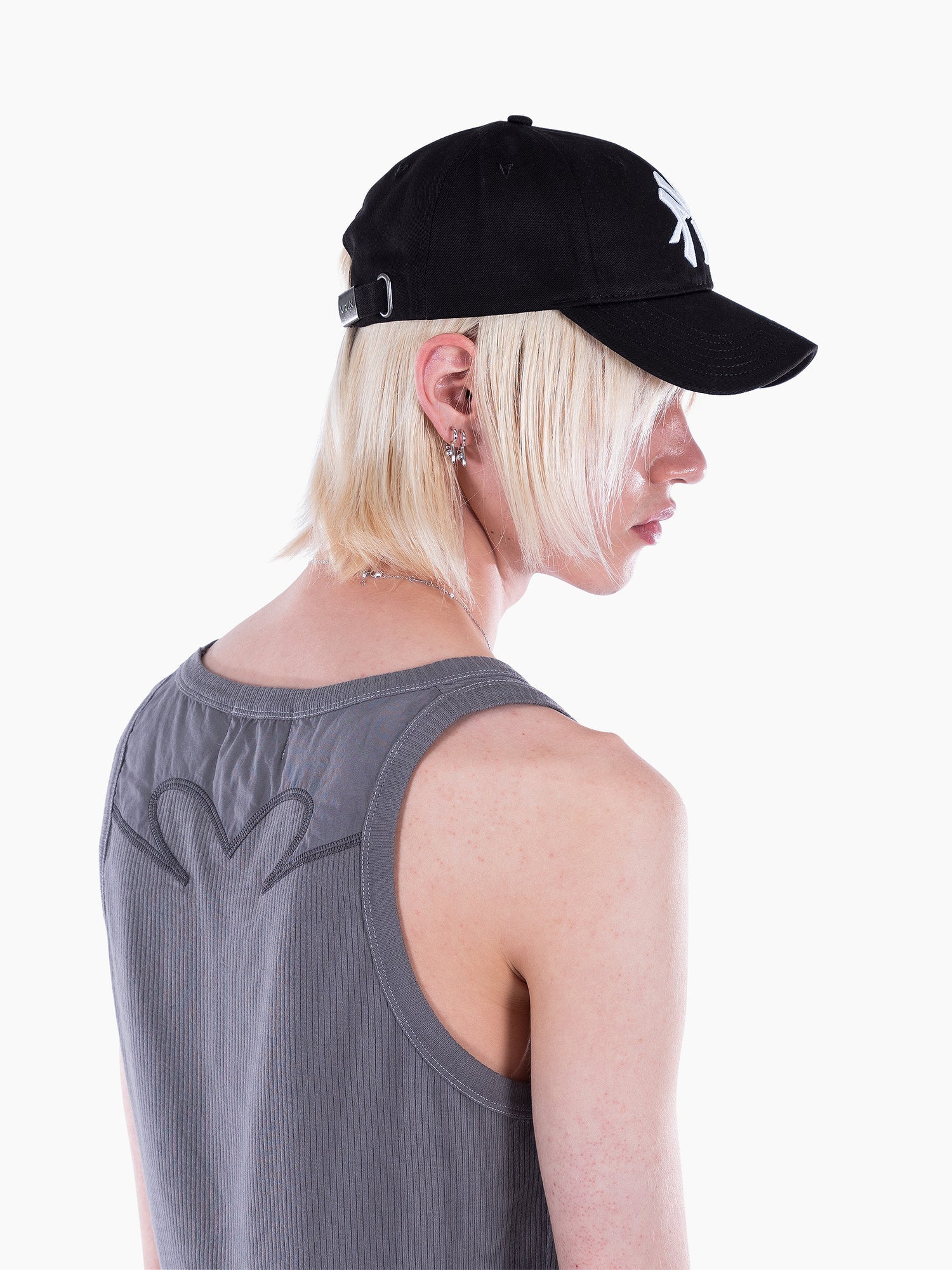 Vanity Cap Black