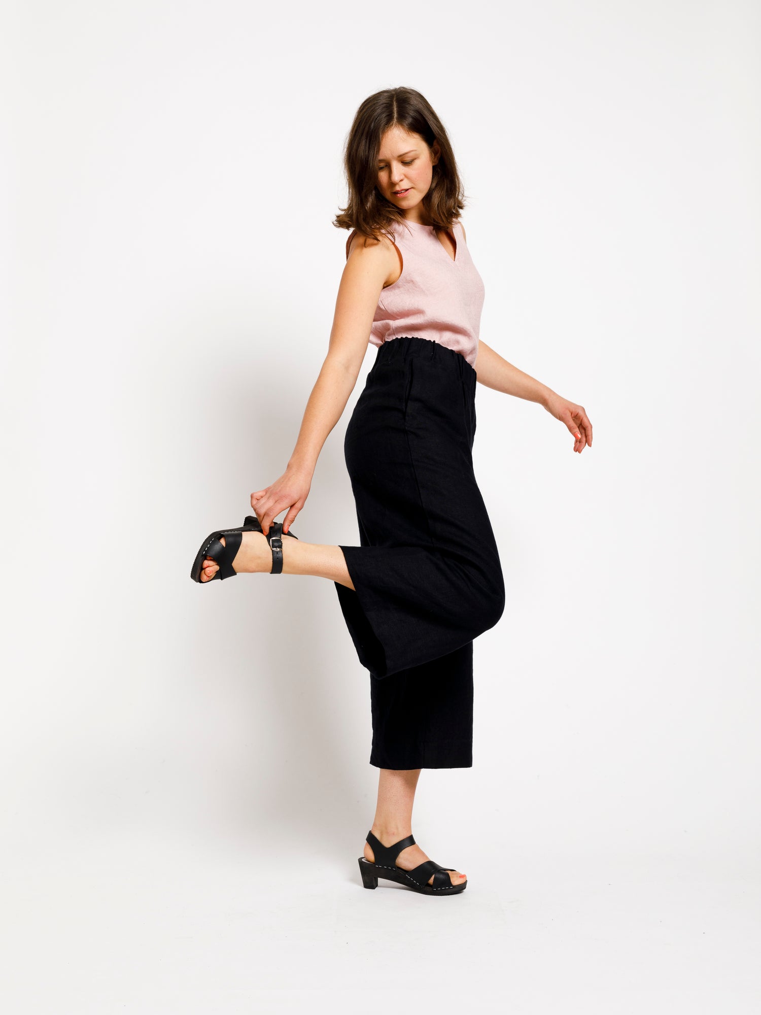Linja Culottes - Musta Tencel XS
