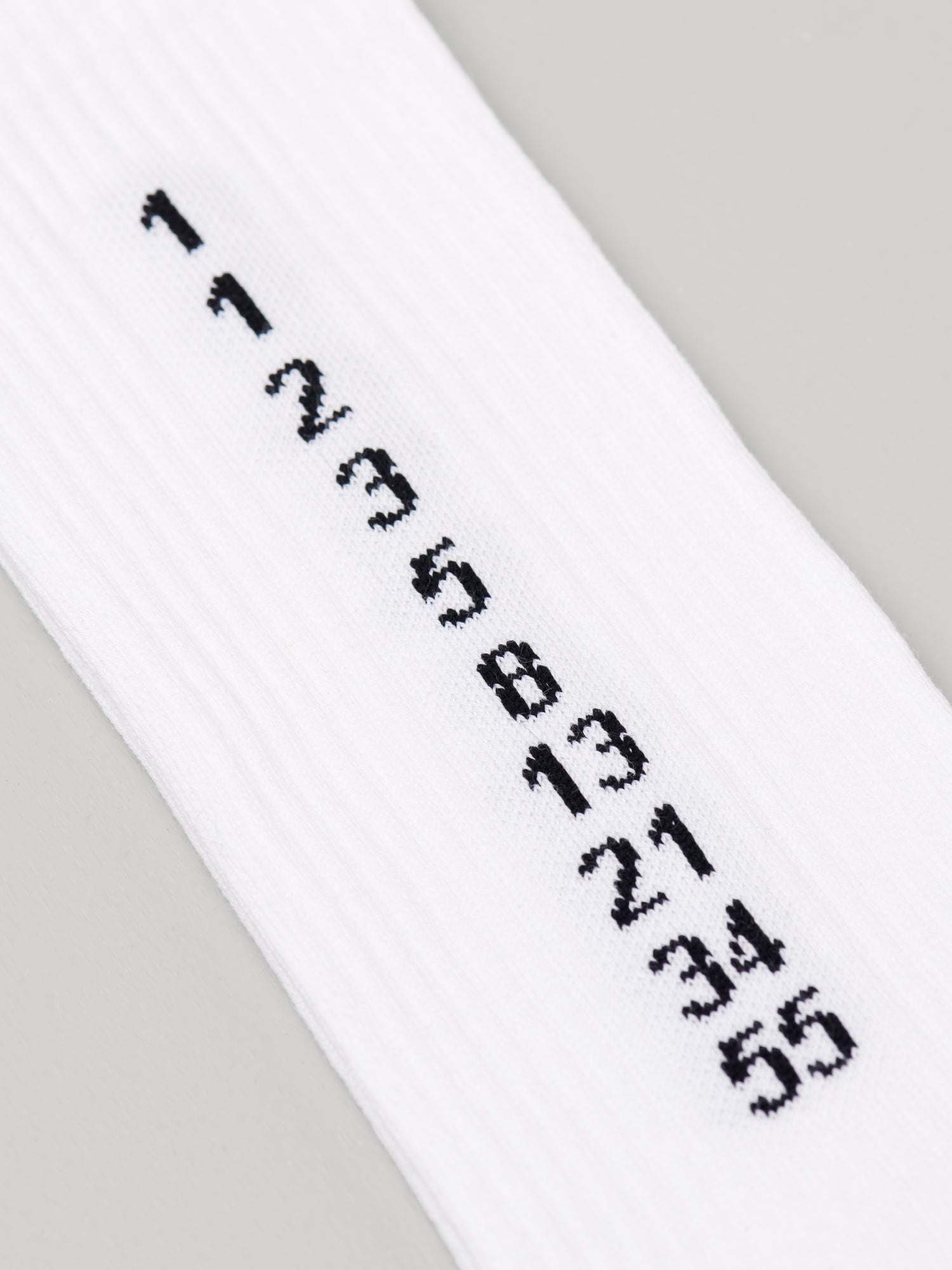 FIBONACCI SUKAT WHITE
