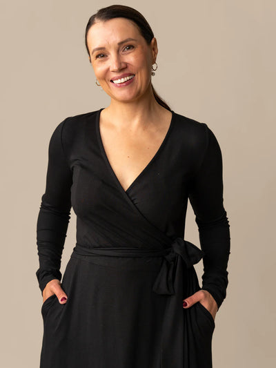 Kietaisumekko - Musta