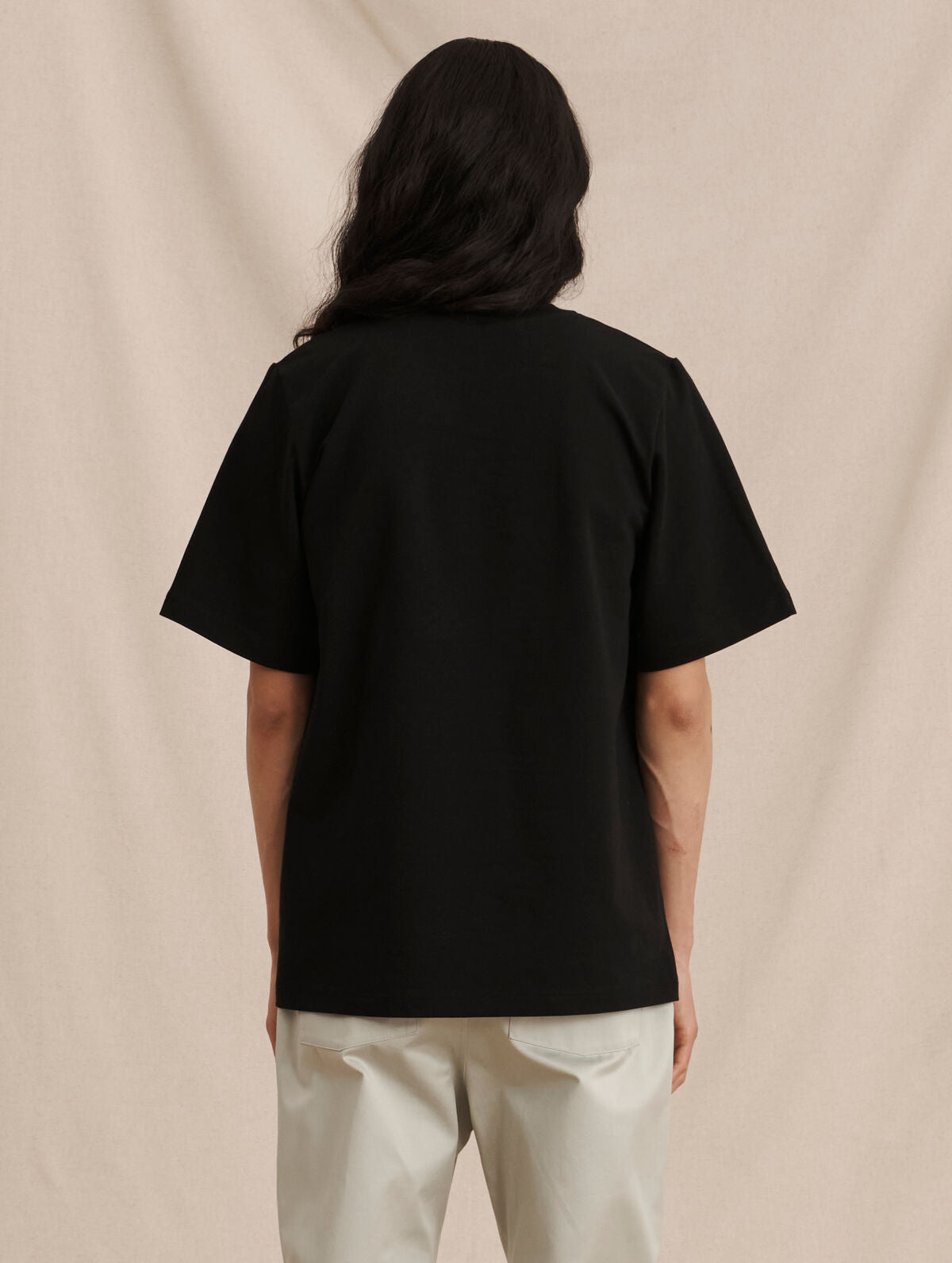 Olavi T-paita - Musta