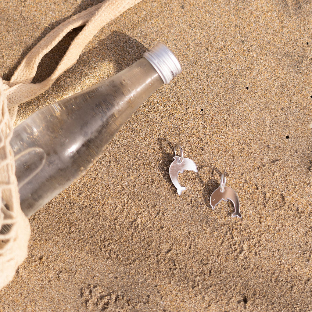 Delfiini-korvikset - Hopea