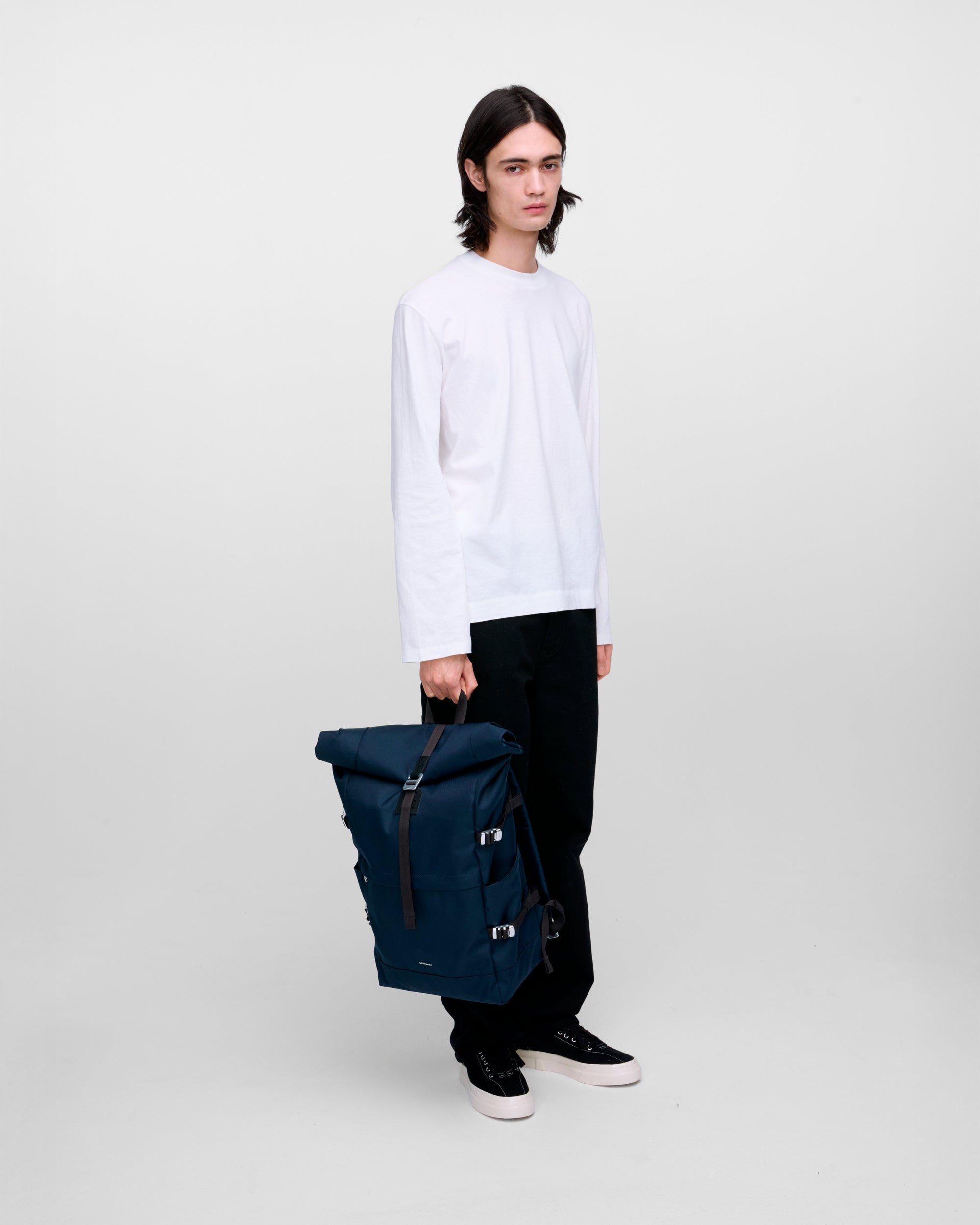 Icon Rolltop Backpack L - Navy with black leather