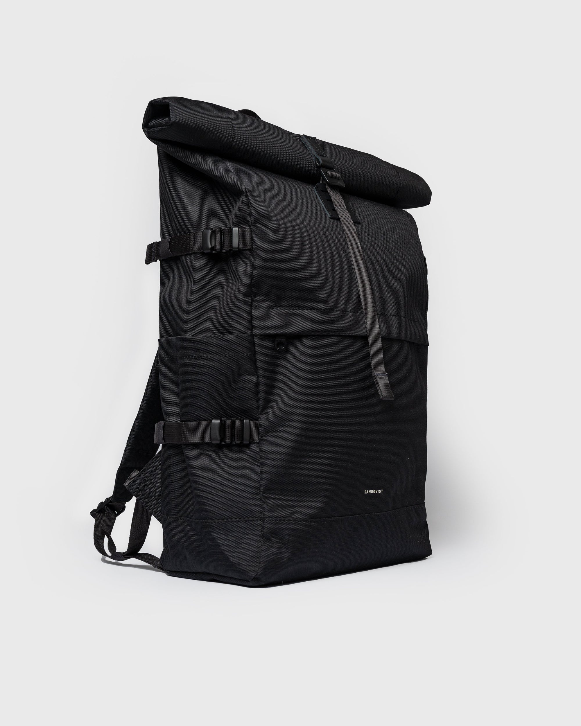 Icon Rolltop Backpack L - Black with black leather