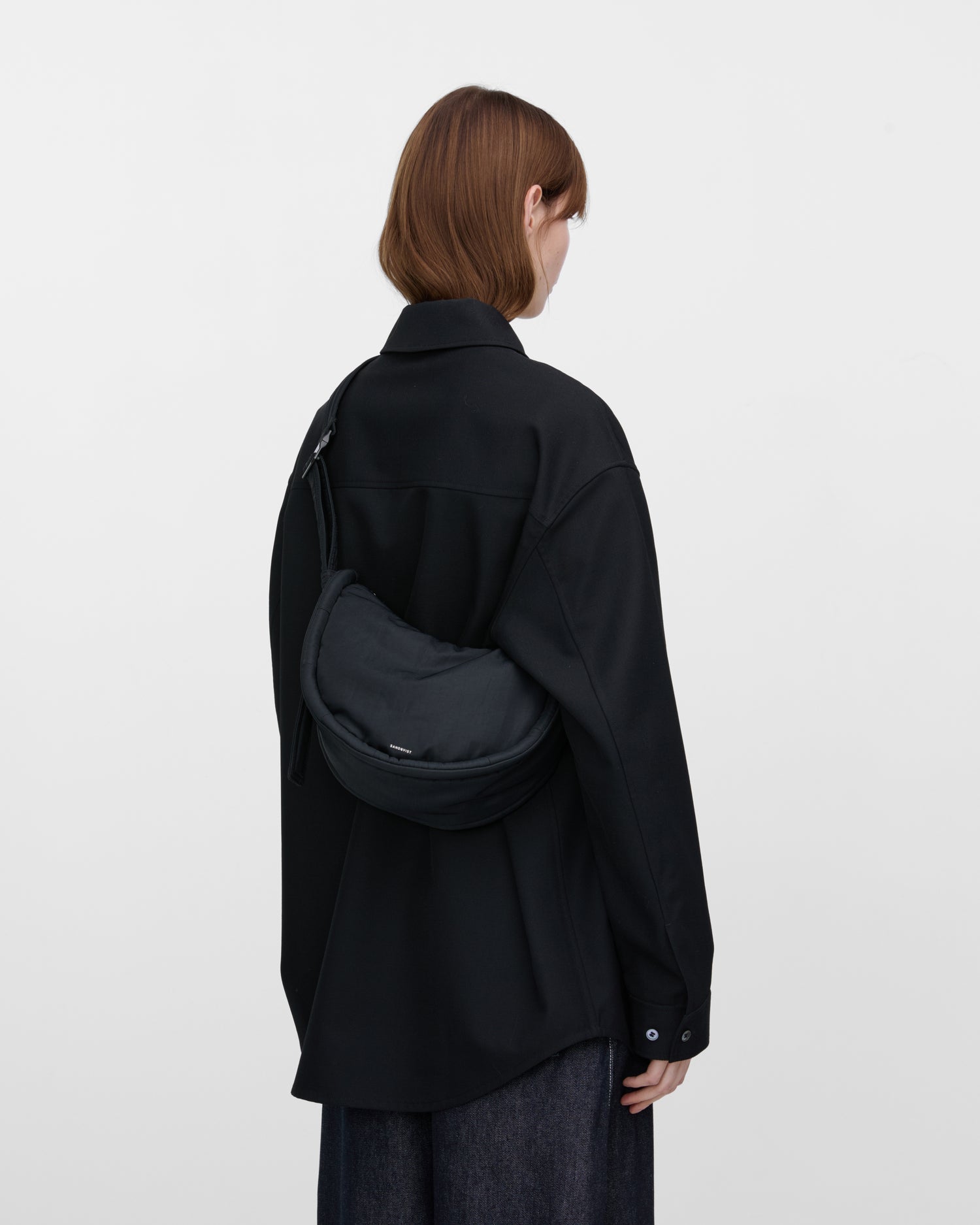 Curve Half Moon Bag Mini - Black