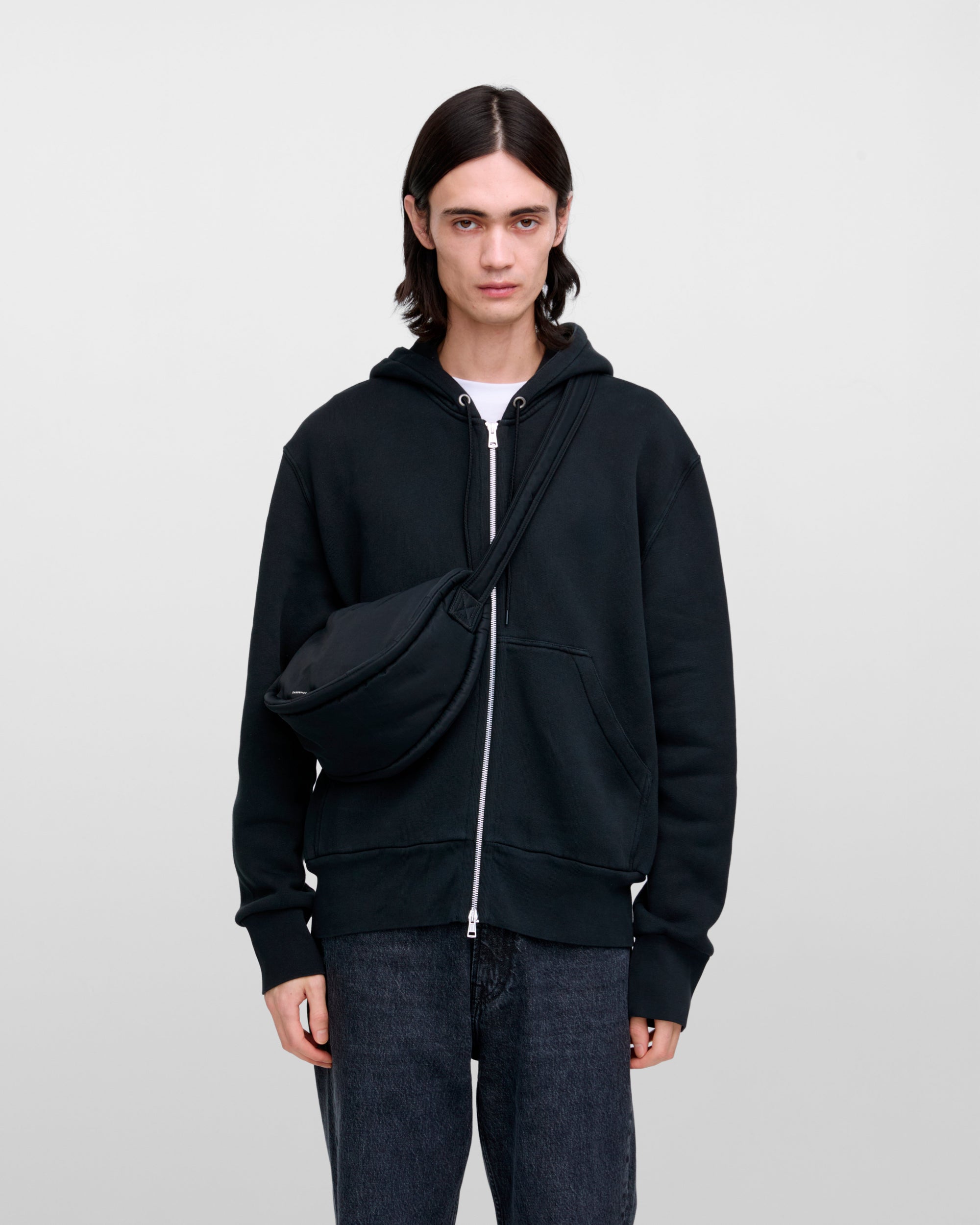 Curve Crossbody Round S - Black