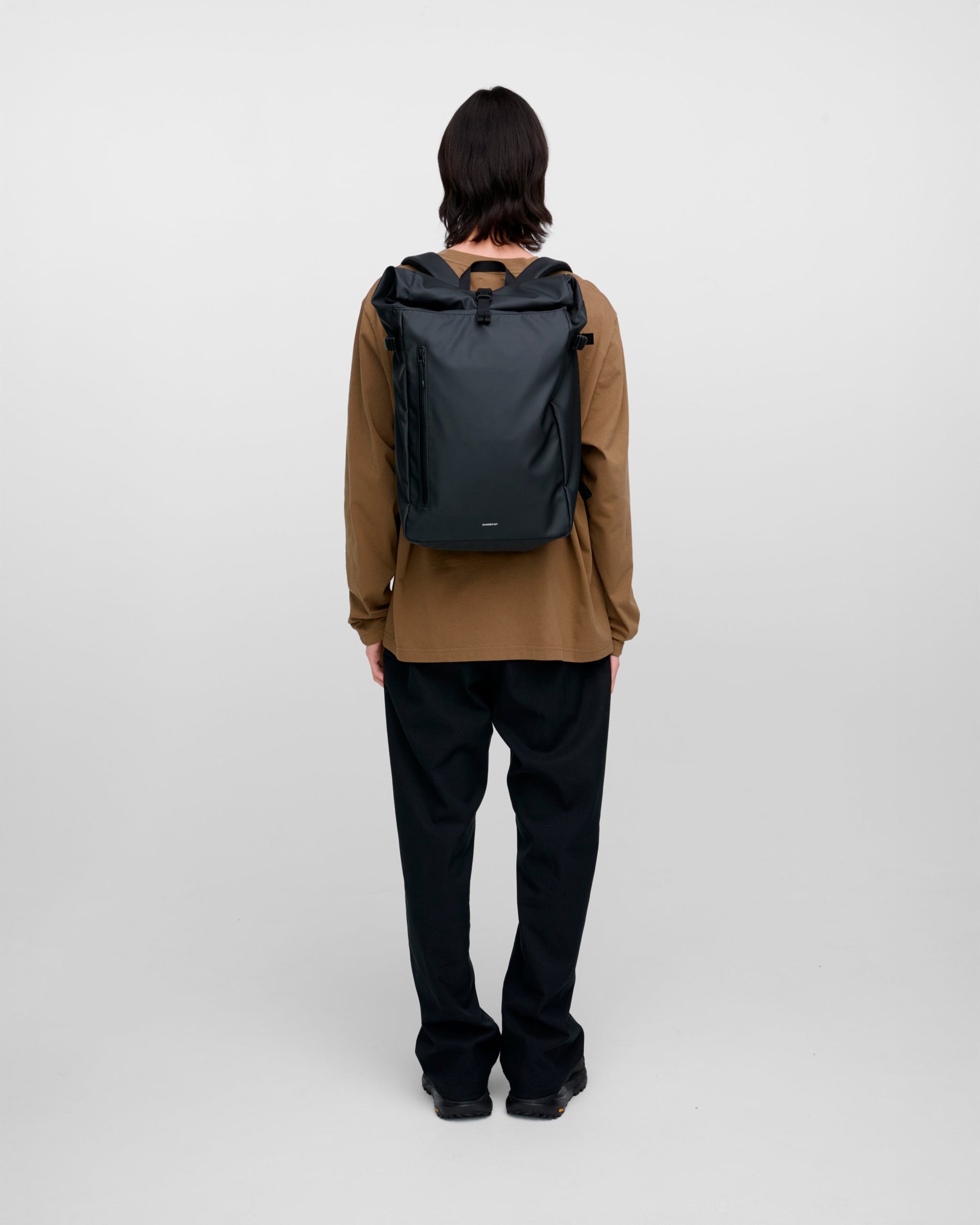 Stream Slim Rolltop L - Black