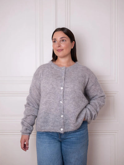 Cardigan O - Grey Day