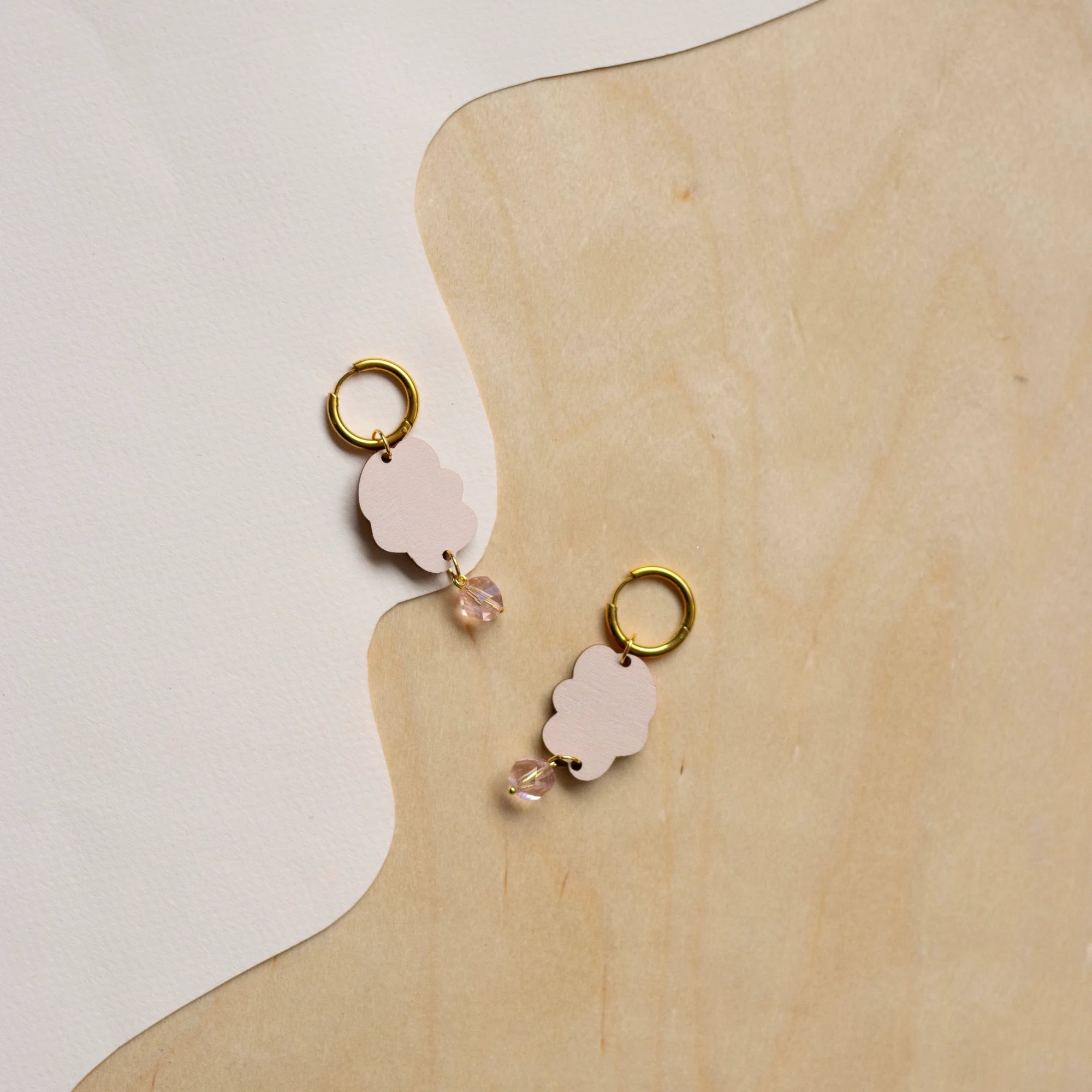 SO-PI-VA 257 - Hattara/helmi