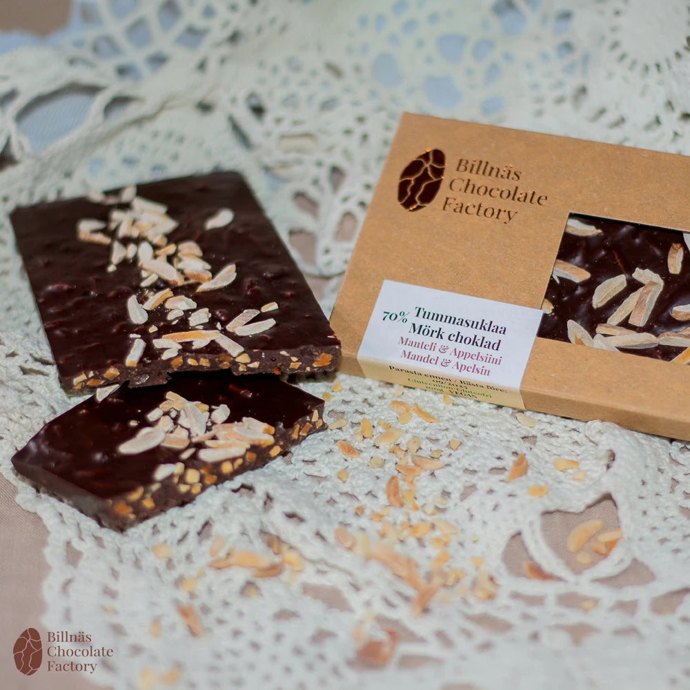 Tummasuklaa, paahdettu manteli & appelsiini