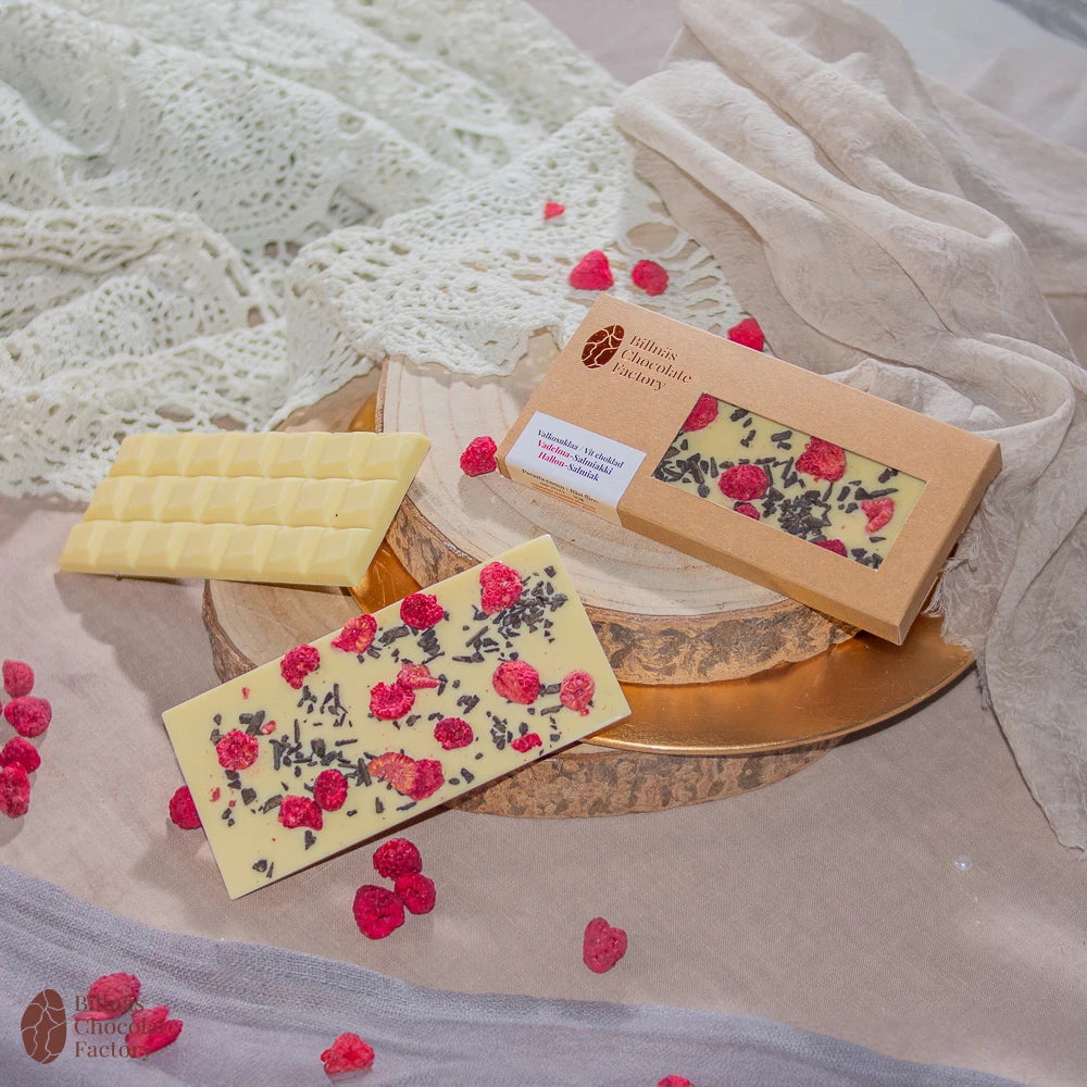 Valkosuklaa vadelma & salmiakki