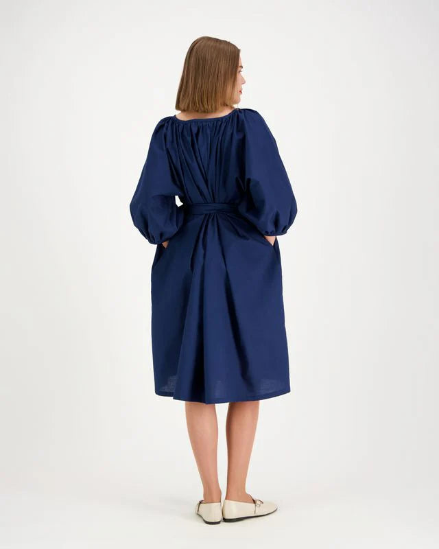 Messu - Navy