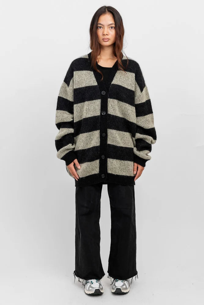 Runo - Äidin valvova silmä