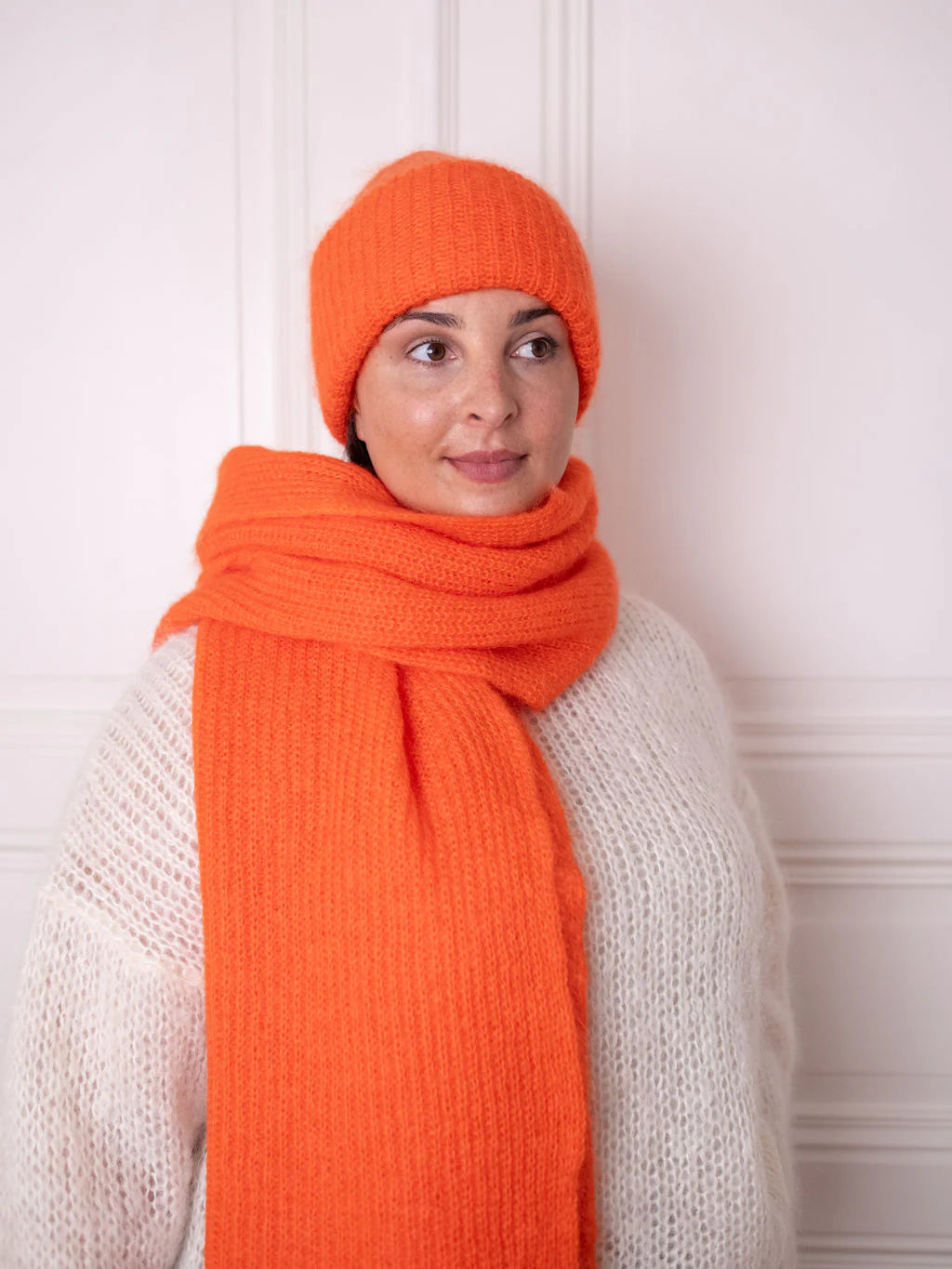 Scarf - Wake up Lady