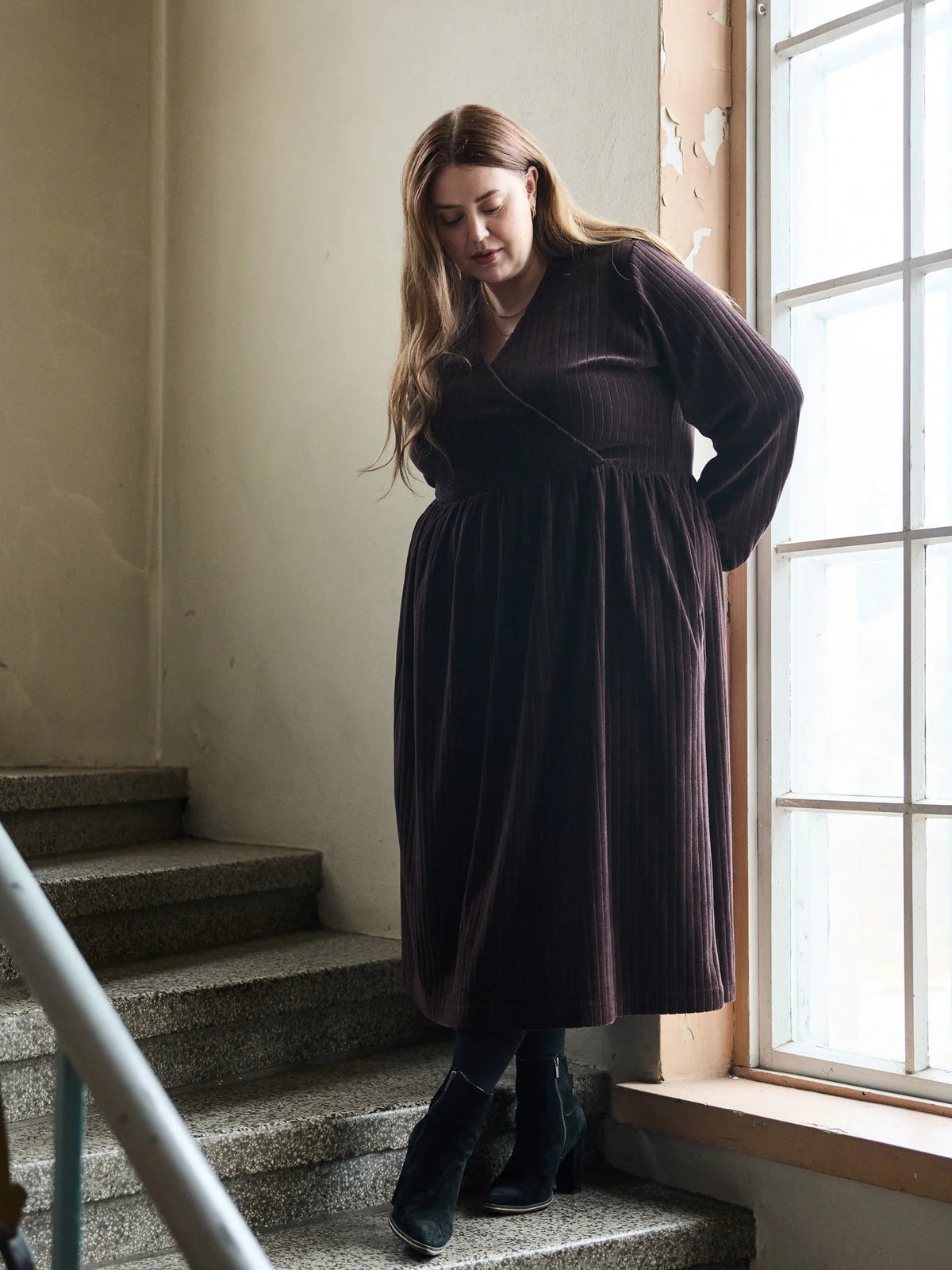 Velour Rib Dress - Dark Brown