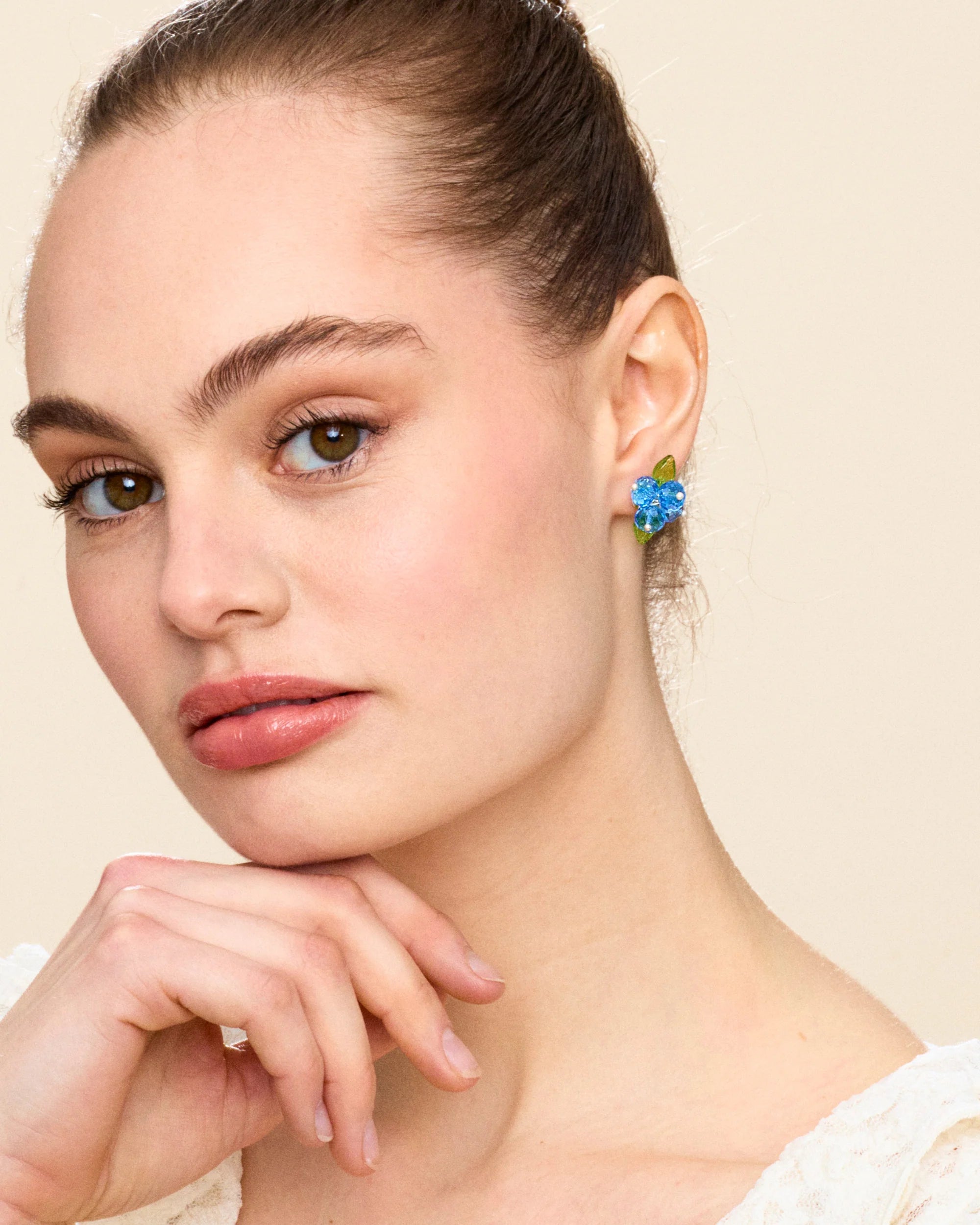 Blueberry Romance Korvakorut - Hopea