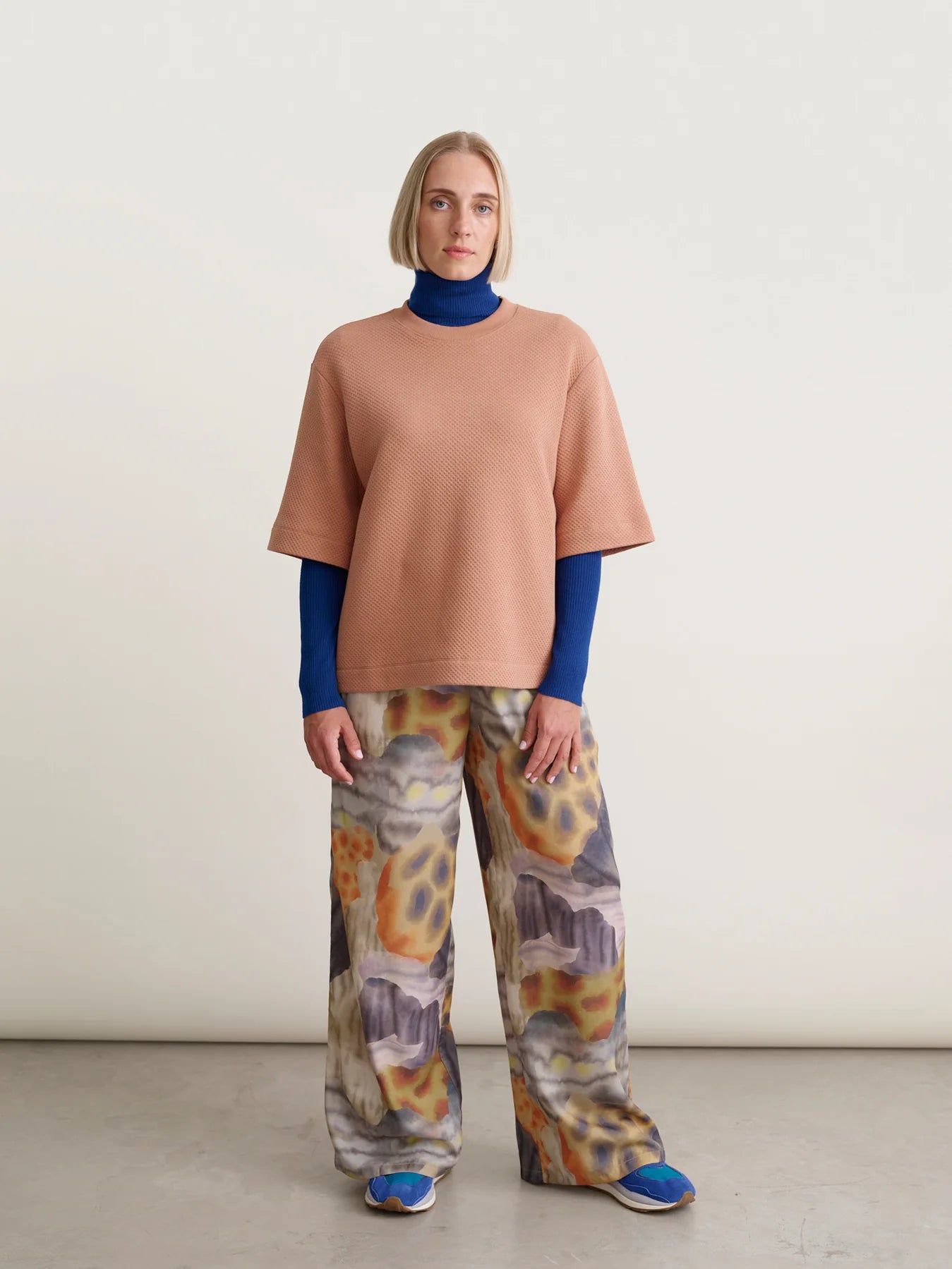 Honeycomb T-Shirt  - Nougat