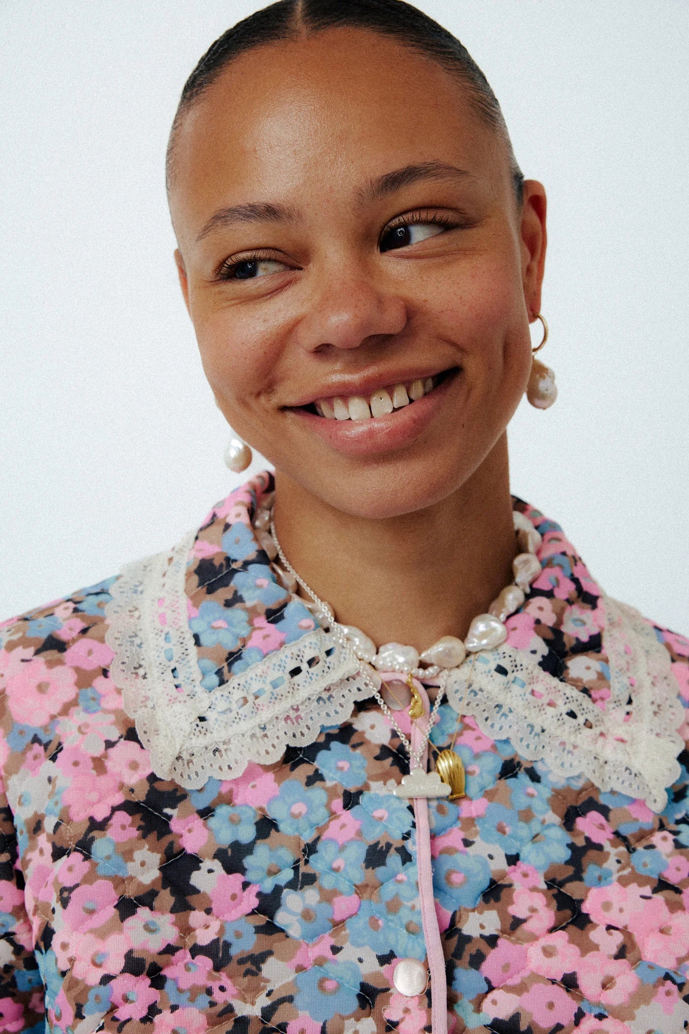 Madeleine Locket - Gold