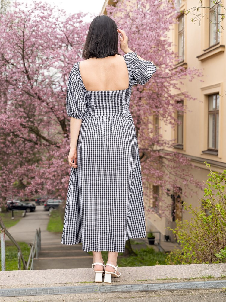 Checkered Puff Mekko