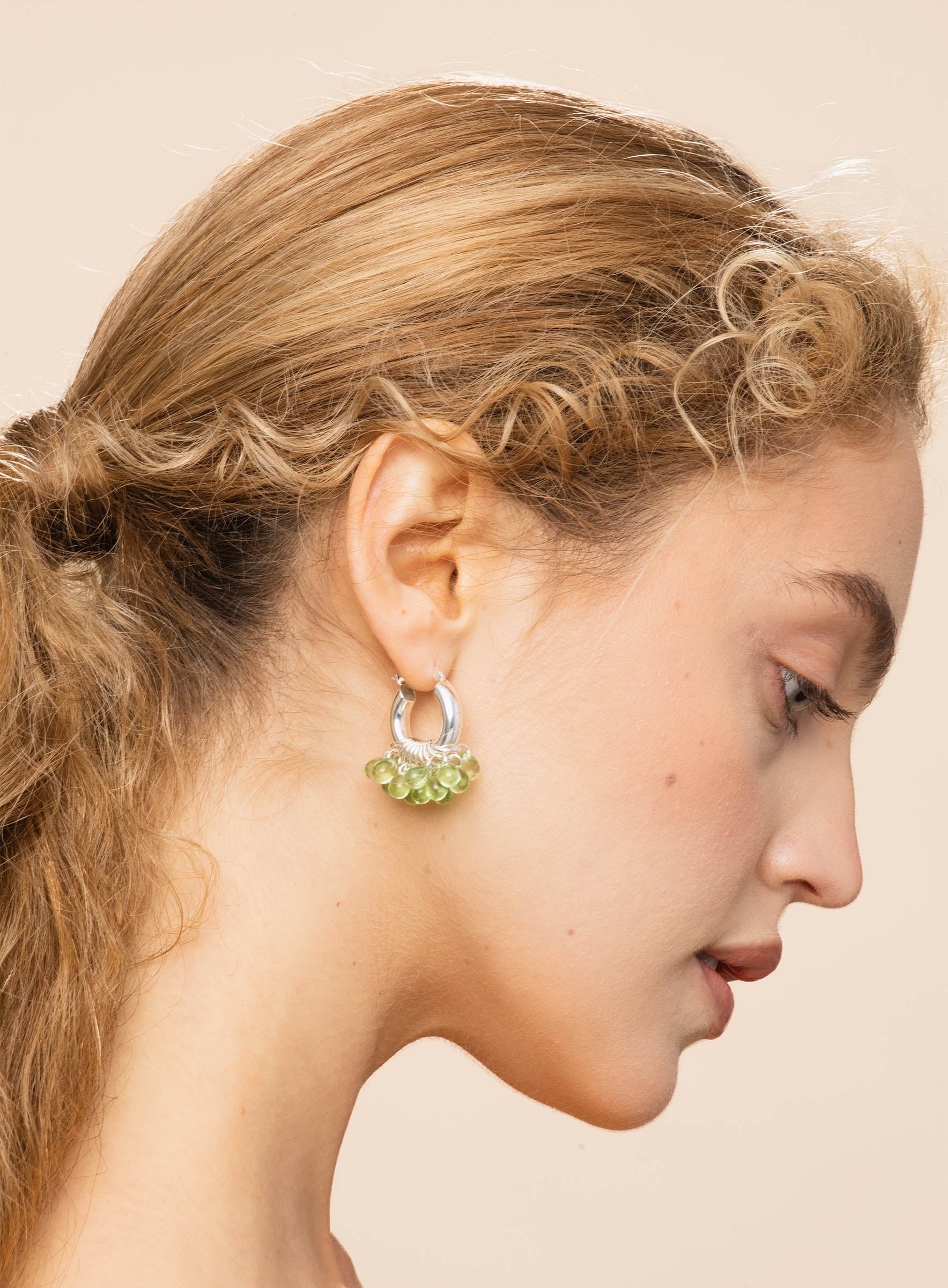 Kiwiness Korvakorut - Hopea