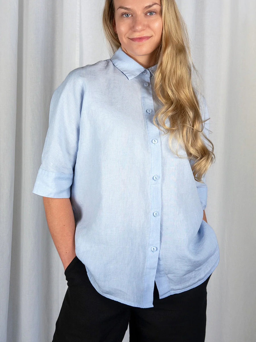 IRJA Pellavapaita - Vaaleansininen