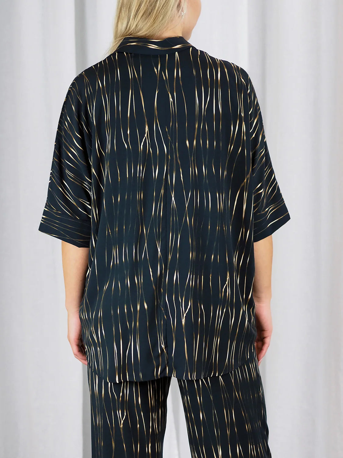 JASMIN Viskoosipaita - Kultasäikeet