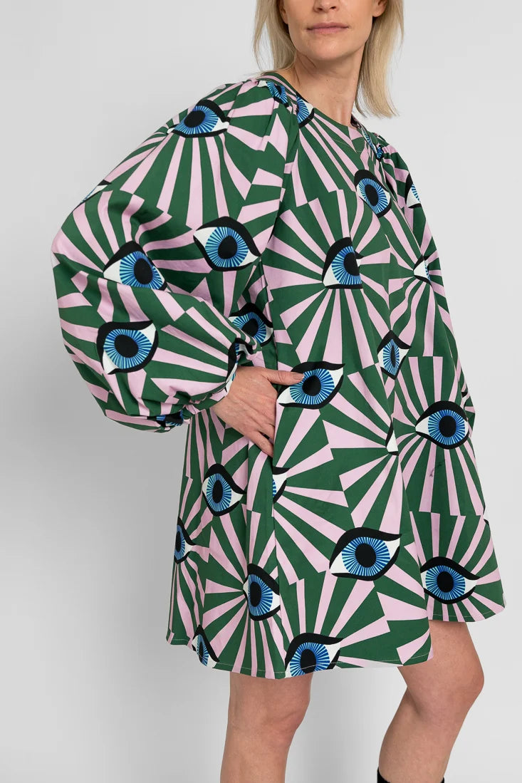 Sani - Äidin Valvova Silmä Vihreä