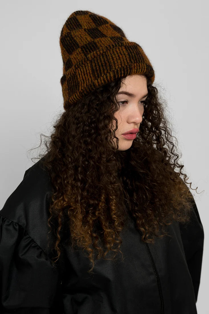 Pyry - Pikkuruutu Ruskea