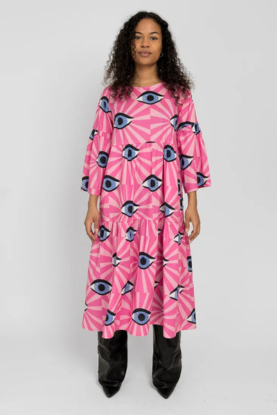 Kalla II - Äidin Valvova Silmä Pinkki