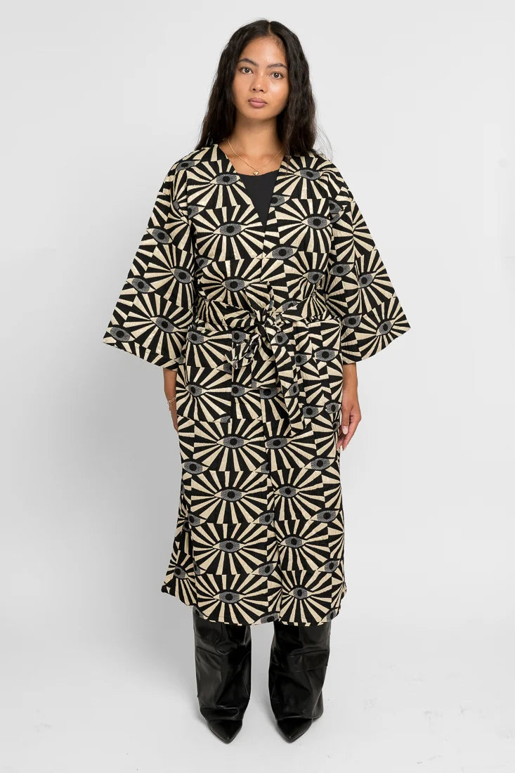 Elli - Äidin valvova silmä Kulta