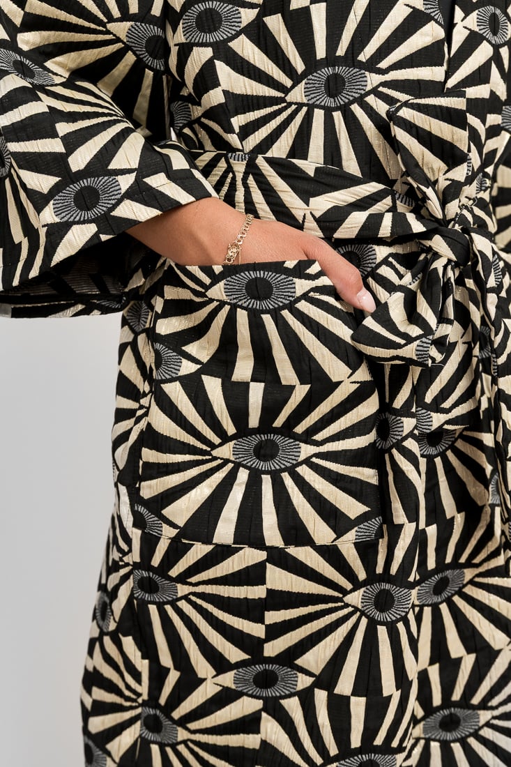 Elli - Äidin valvova silmä Kulta