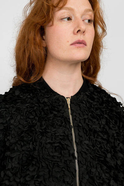 Linda - Röyhelö Musta