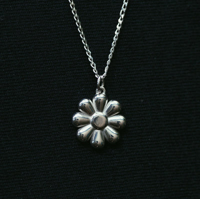Daisy Pendant