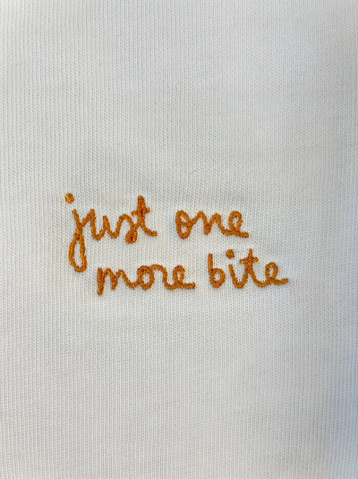 T-Shirt - Just One More Bite