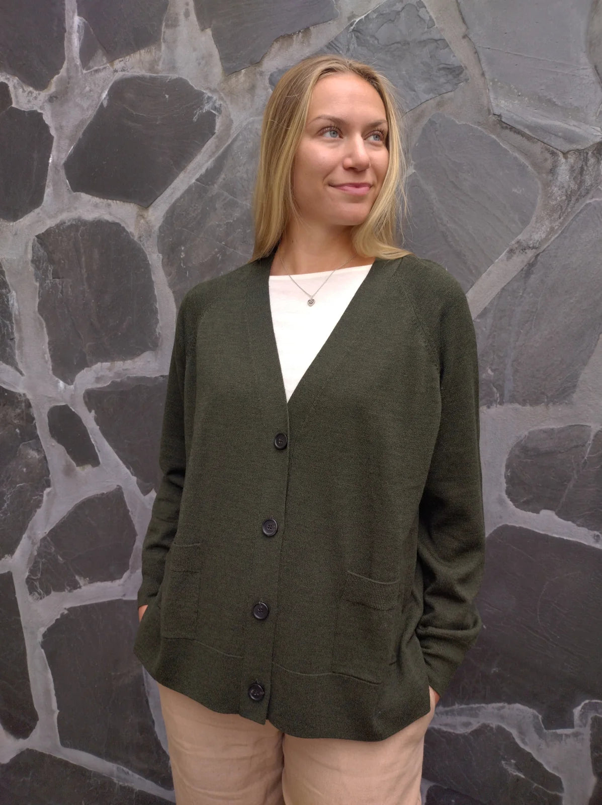 HERMIONE Merinovillatakki - Metsänvihreä