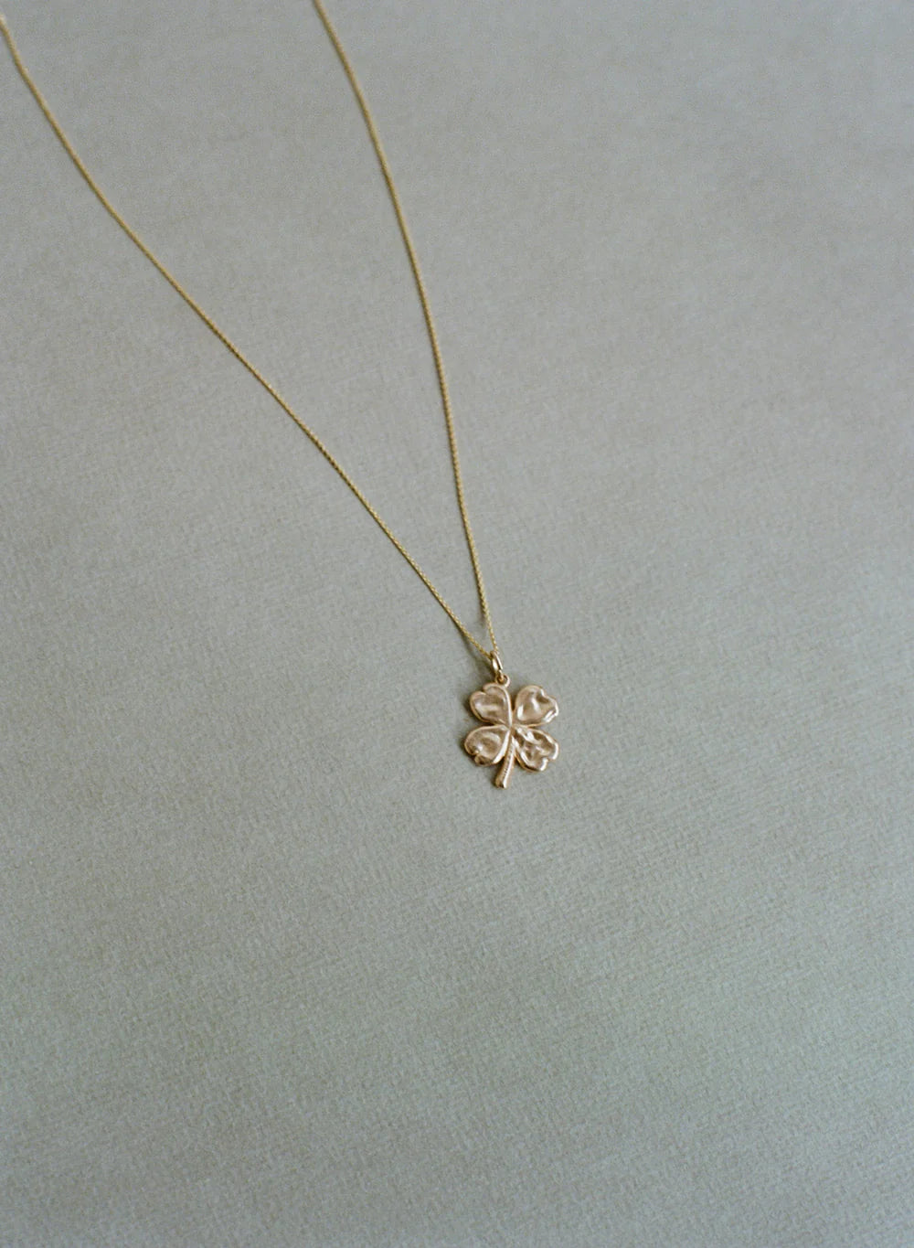 Aida x Hypend Lucky Clover Mini Necklace - Gold Plated