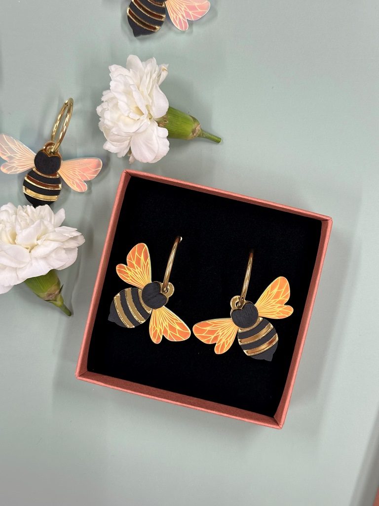 Mehiläiset - korvakorut