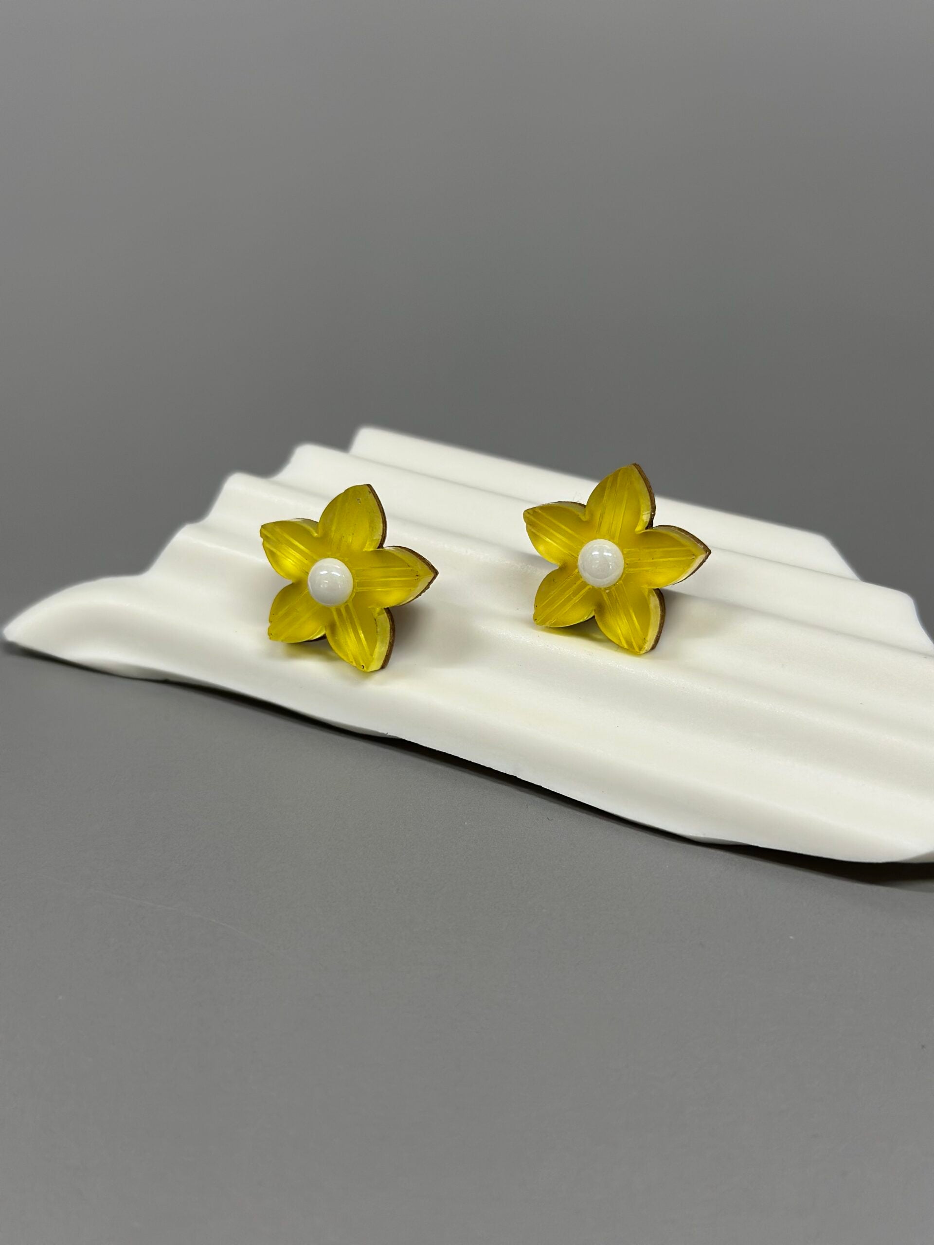 Narsissi Korvakorut - keltainen