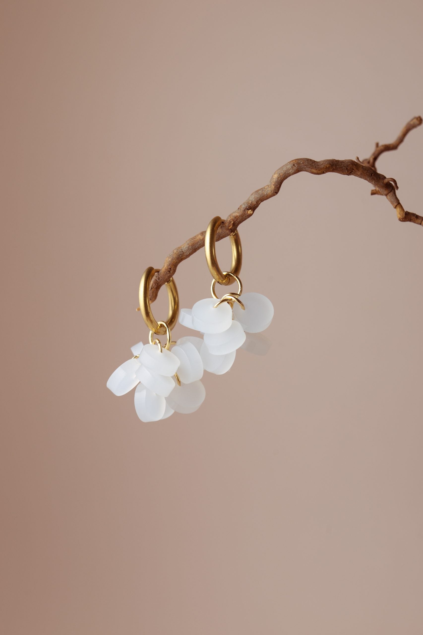 Flow Korvakorut - Valkoinen